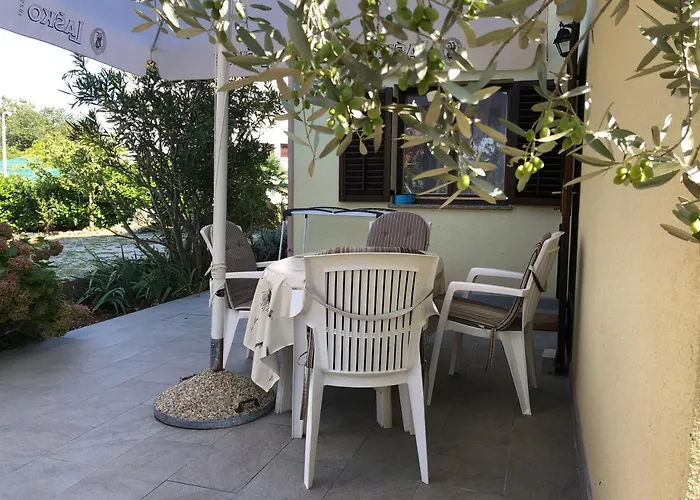Bajcic Apartman Njivice